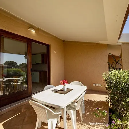 Village In Porto Corallo Just 200 Meters From The Beach, With Private Outdoor Area Lägenhetshotell 3*