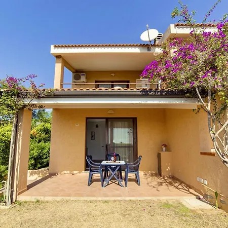 Village In Porto Corallo Just 200 Meters From The Beach, With Private Outdoor Area Apartmanhotel 3*