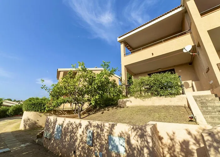 Village In Porto Corallo Just 200 Meters From The Beach, With Private Outdoor Area 3* 维拉普特祖
